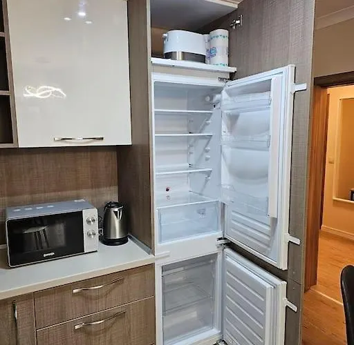 Serenity In The Heart Of With Free Parking דירה