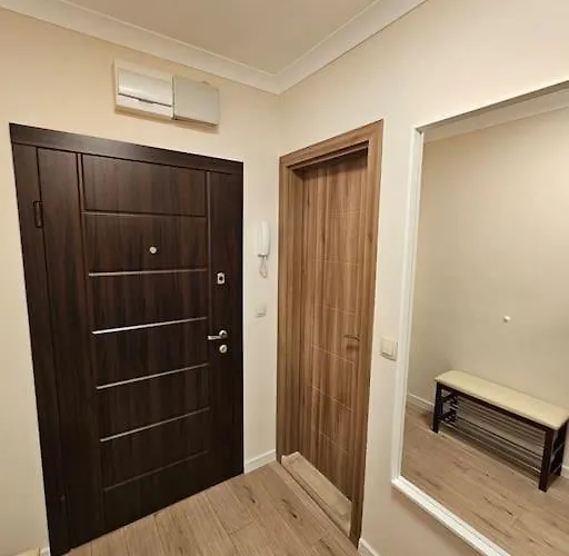 Serenity In The Heart Of With Free Parking * וארנה